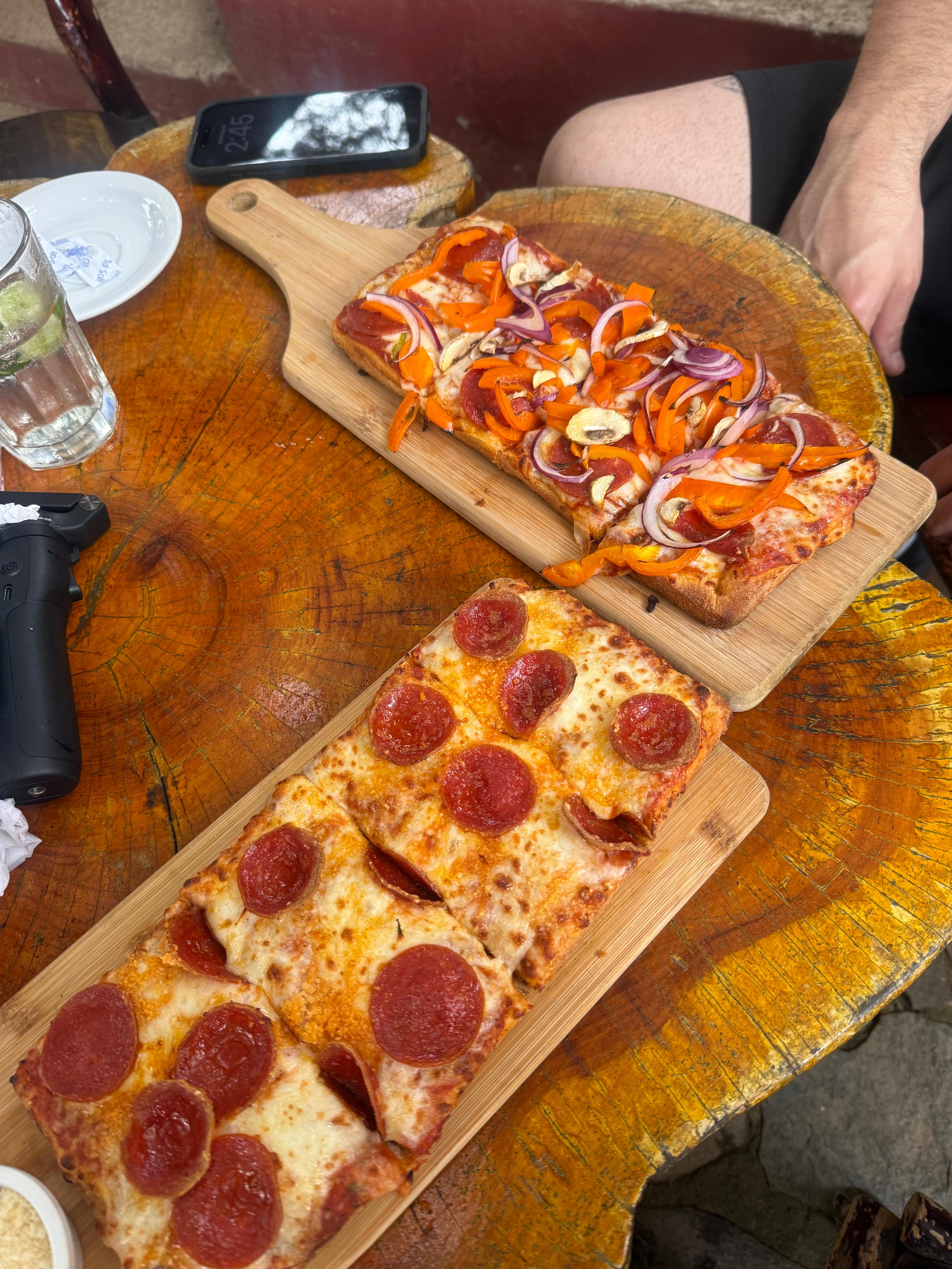 Café Albania Pizza